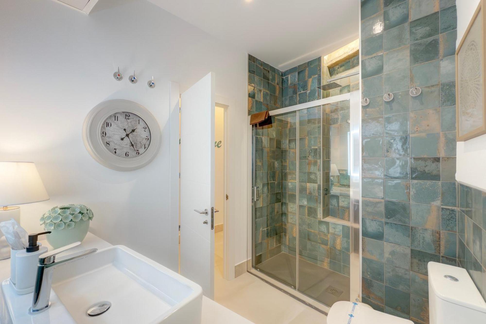 Apartment Tribuna Center By Seric,15' Walking To The Beach มาลากา ภายนอก รูปภาพ